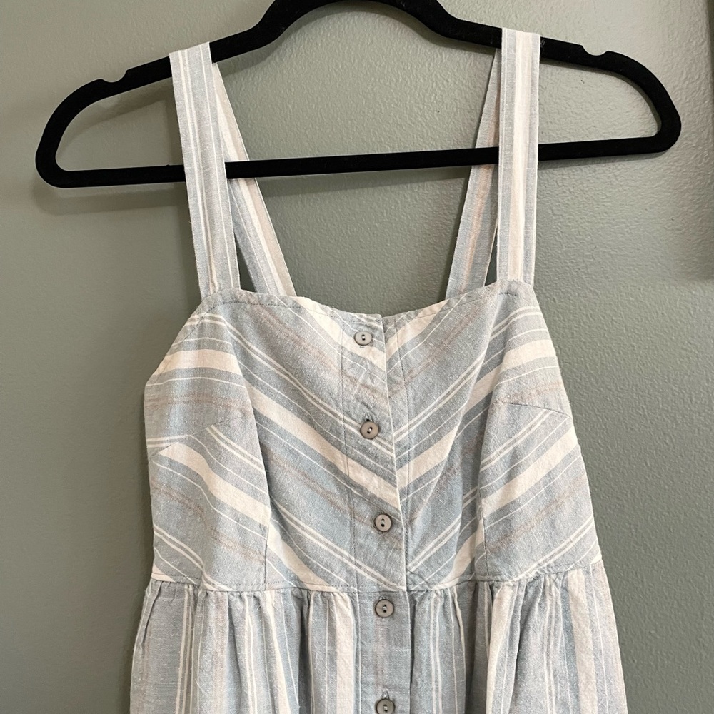 Button Front Linen Sundress - Picture 3 of 7